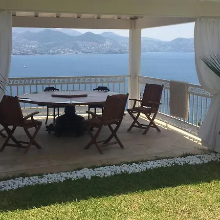 فيلة Elegant Villas 1-10 *